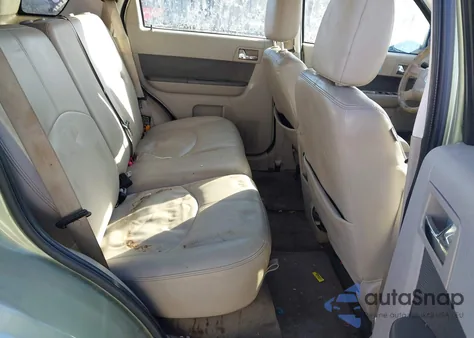 2009 Mercury Mariner Hybrid from USA, damaged, VIN 4M2CU29319KJ09802